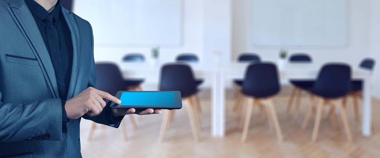 كيف تُجري مكالمة هاتفية ناجحة مع العميل ؟