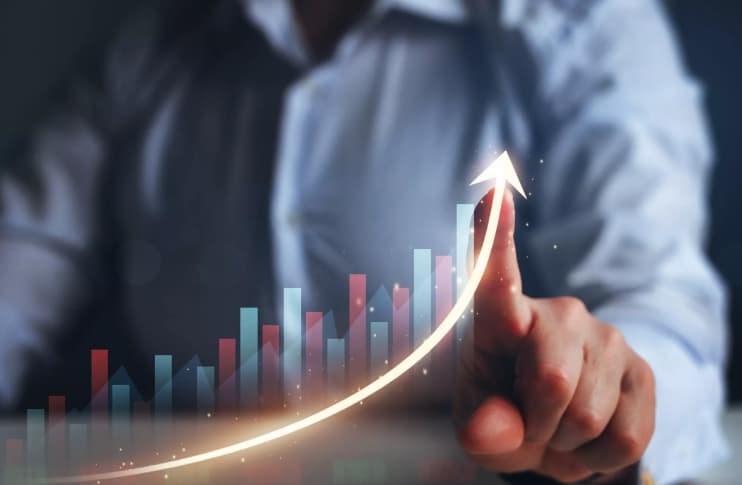 العوامل المؤثرة على ولاء العملاء 4 العوامل المؤثرة على ولاء العملاء