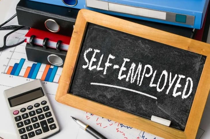 ما هو الفرق بين العمل الحر والوظيفة؟ 4 الفرق بين العمل الحر والوظيفة