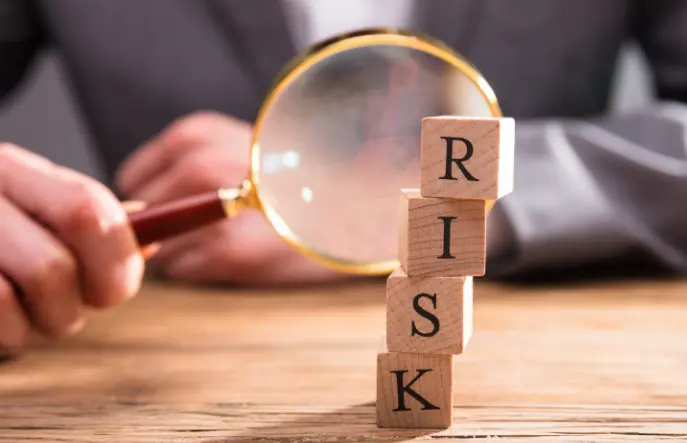 خصائص إدارة المخاطر المالية وأهم خطواتها 