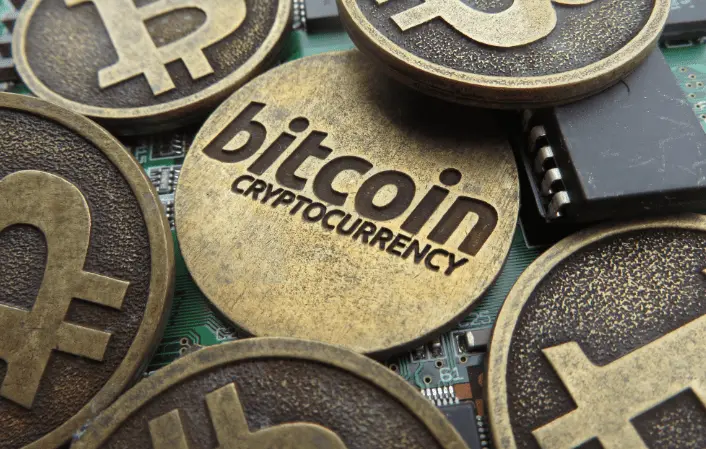 ما هي أهم مخاطر التداول بالعملات الرقمية 3 مخاطر التداول بالعملات الرقمية