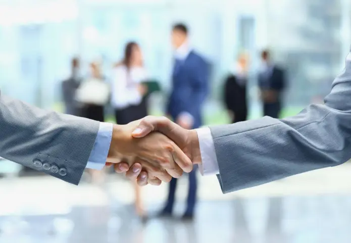 الترحيب بالموظفين الجدد وإعدادهم للعمل 3 الترحيب بالموظفين الجدد