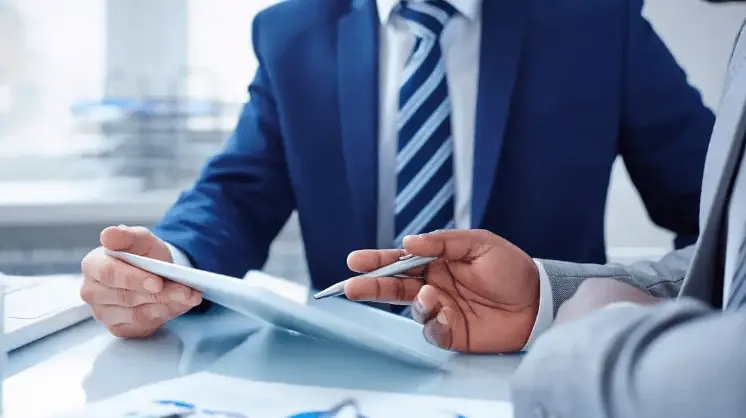 كم راتب موظف التأمينات الاجتماعية في الكويت 2024 مع البدلات 2 راتب موظف التأمينات الاجتماعية