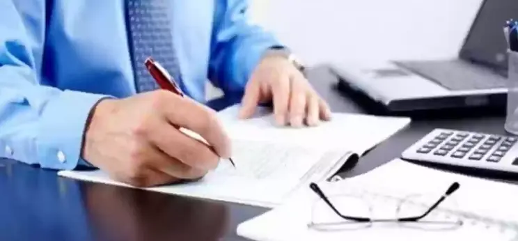 إجازة وفاة الزوج (العدة) في نظام العمل السعودي