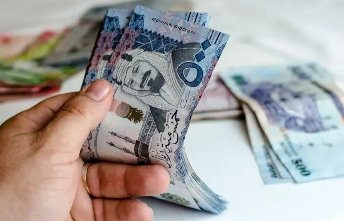 فترات الراحة والإجازة الأسبوعية