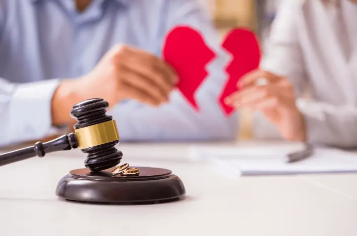 متى يكون الخلع باطل في الكويت