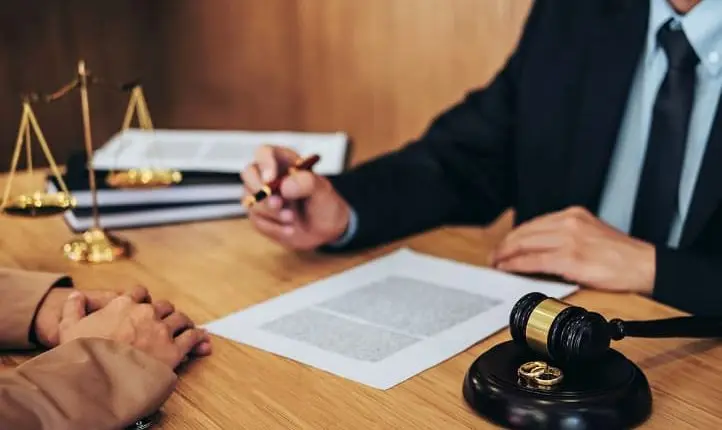 مذكرة دفاع في دعوى تعويض عن اساءة حق التقاضي في الكويت
