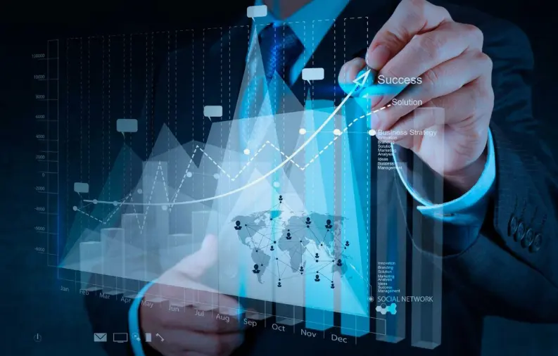 تطوير لوحات الأداء والتقارير 